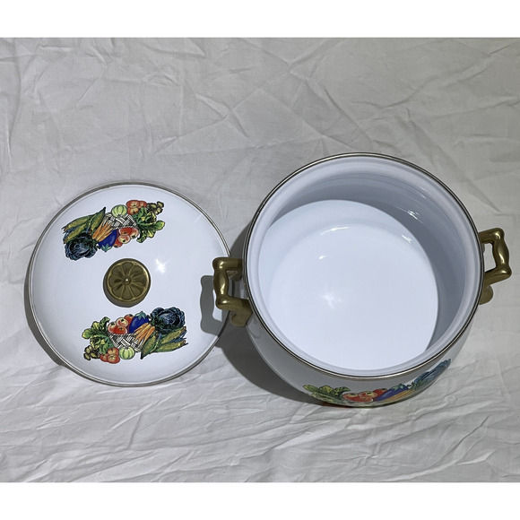 Vintage Garden Harvest Enamel Stockpot with Lid Brass Handles 7 Inch Grannycore - Picture 6 of 9
